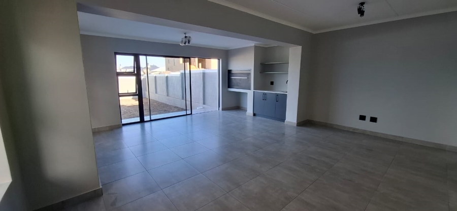 To Let 3 Bedroom Property for Rent in Brackenfell South Western Cape